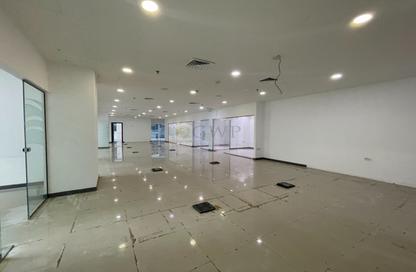 Office Space - Studio - 4 Bathrooms for rent in Bay Square Building 7 - Bay Square - Business Bay - Dubai