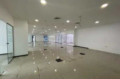 Office Space - Studio - 4 Bathrooms for rent in Bay Square Building 7 - Bay Square - Business Bay - Dubai