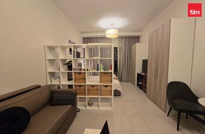 Apartment - Studio - 1 for sale in SOL Bay - Business Bay - Dubai