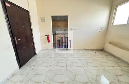 Apartment - Studio - 1 Bathroom for rent in Fire Station Road - Muwaileh - Sharjah