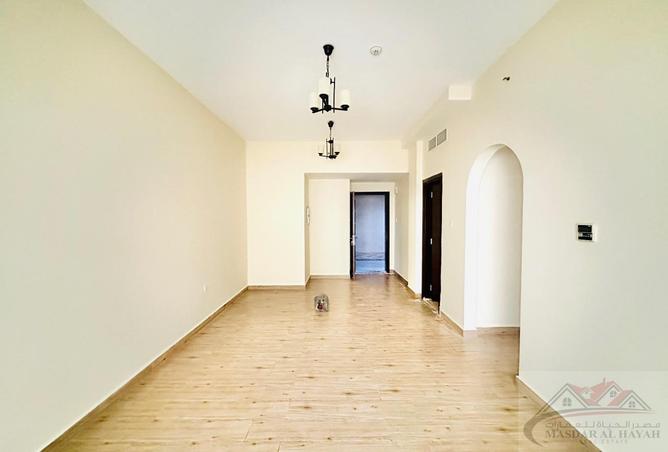 114166785 - Property Image 2