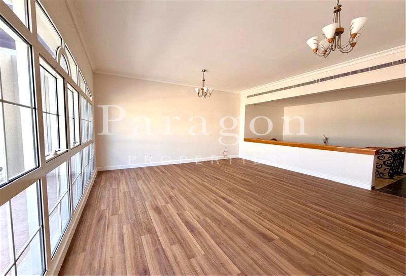 SPACIOUS 4BR + STUDY | POOL & GYM | NEAR BEACH photo 5