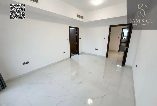 152853888 - Property Image 3