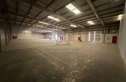 Warehouse - Studio - 1 Bathroom for rent in Al Jlail - Al Sajaa - Sharjah