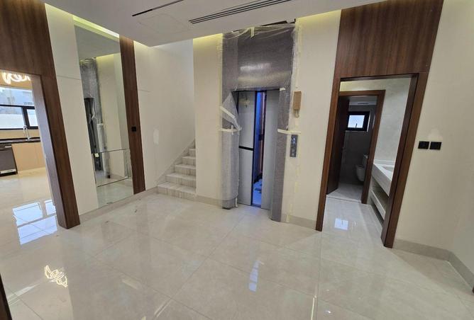 79384347 - صورة العقار 3