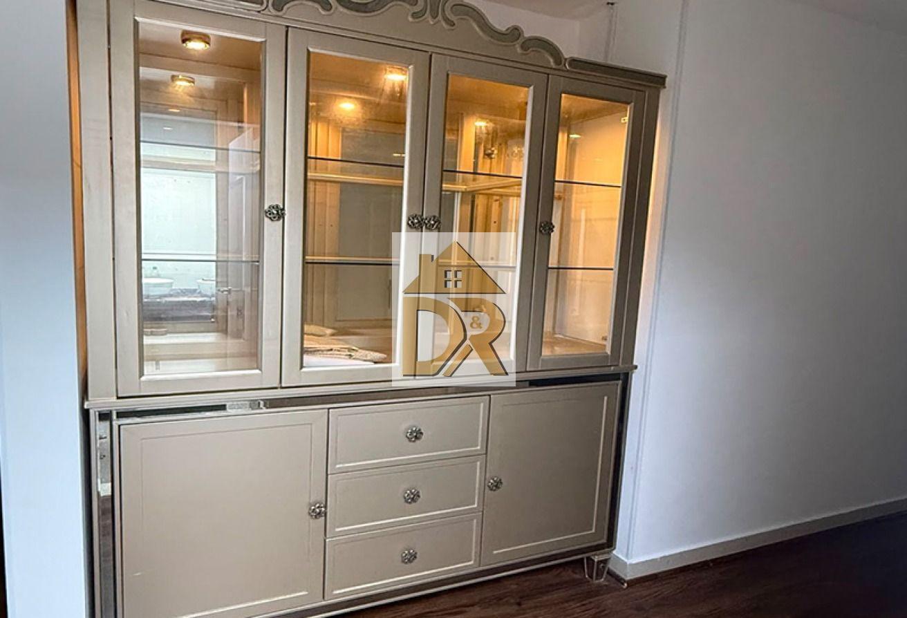 Upgraded | Huge size | 2Bed+Miad's | Wood Flooring photo 12