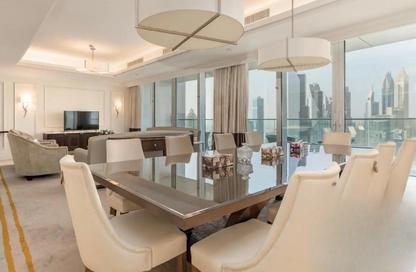 Apartment - 4 Bedrooms - 4 Bathrooms for rent in Kempinski BLVD - Downtown Dubai - Dubai