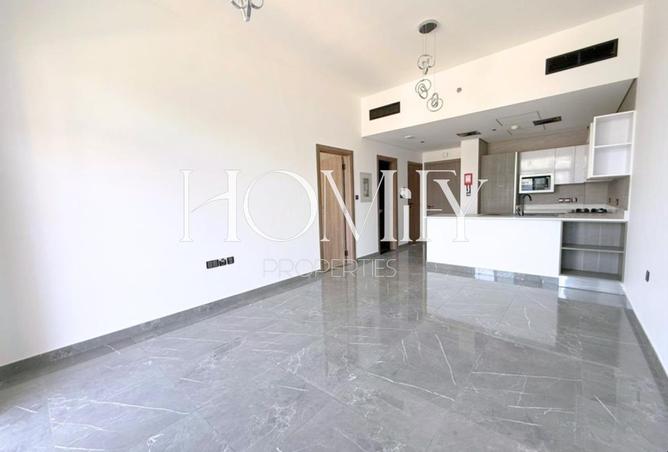 98242969 - Property Image 2