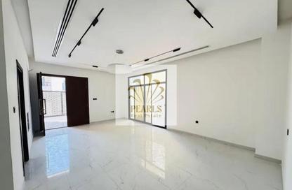 Villa - 6 Bedrooms - 7+ Bathrooms for rent in Al Yasmeen - Al Zahia - Muwaileh Commercial - Sharjah