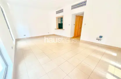 Apartment - 2 Bedrooms - 3 Bathrooms for rent in Kamoon 3 - Kamoon - Old Town - Downtown Dubai - Dubai