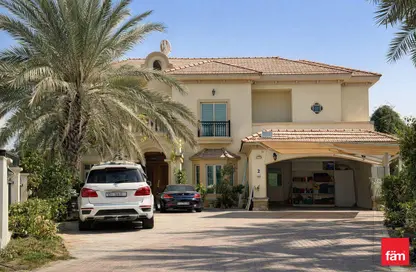 Villa - 4 Bedrooms - 5 Bathrooms for sale in Entertainment Foyer - European Clusters - Jumeirah Islands - Dubai