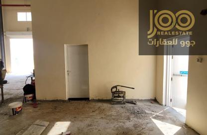 Warehouse - Studio - 1 for rent in Umm Al Thuoob - Umm Al Quwain