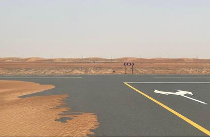أرض - استوديو للبيع في الصجعة الصناعية - الصجعة - الشارقة