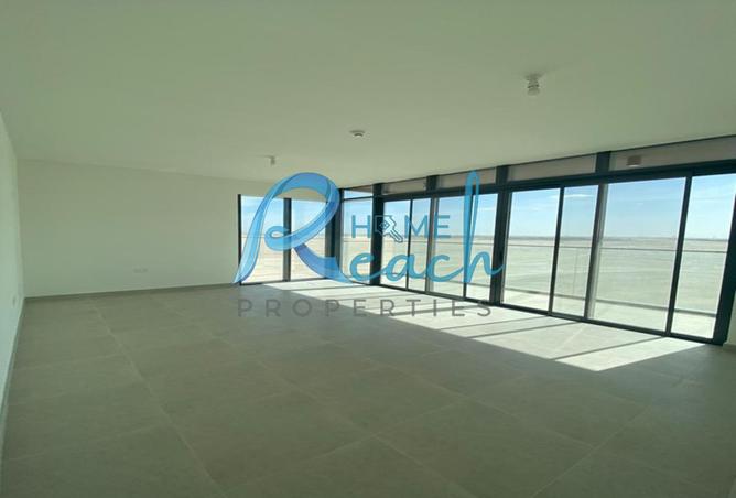 128367587 - Property Image 3