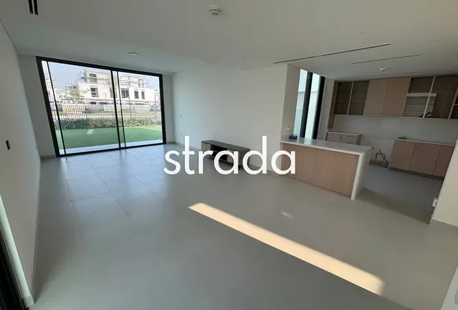 165601967 - Property Image 3