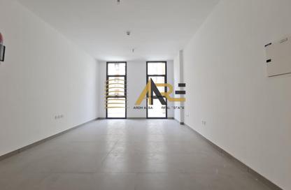 Apartment - Studio - 1 for rent in Al Mamsha - Muwaileh - Sharjah