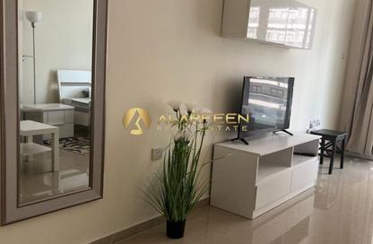 Apartment - Studio - 1 Bathroom for rent in UniEstate Prime Tower - District 10 - Jumeirah Village Circle - Dubai