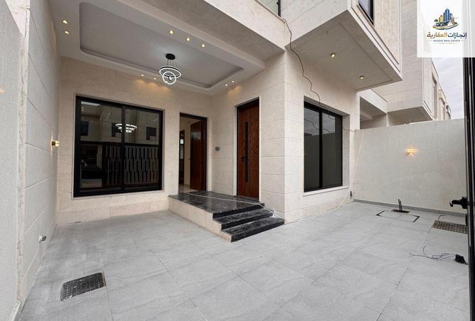 70278767 - Property Image 2