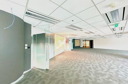Office Space - Studio - 2 for rent in Park Place Tower - Sheikh Zayed Road - Dubai Office Space - Studio - 2 for rent in Park Place Tower - Sheikh Zayed Road - Dubai