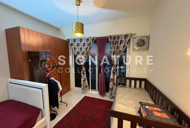 62458273 - Property Main Image