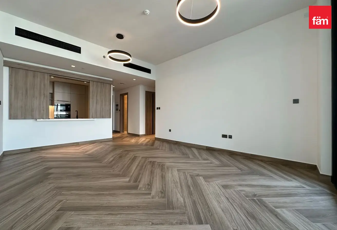152389535 - Property Main Image