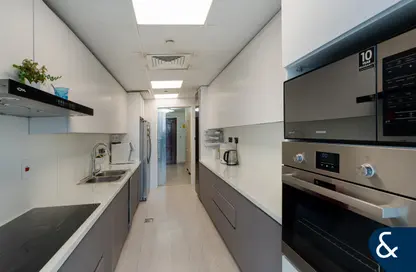 Apartment - 3 Bedrooms - 4 Bathrooms for sale in Ary Marina View Tower - Dubai Marina - Dubai