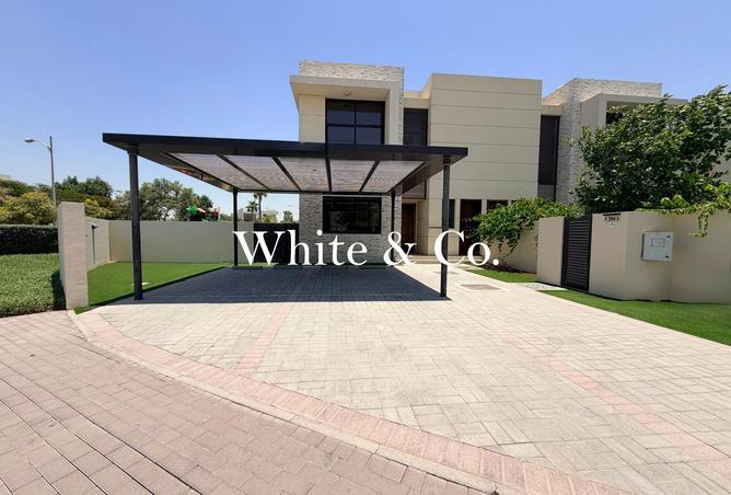 112288043 - Property Main Image