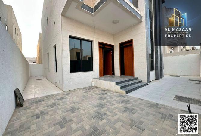 124285571 - Property Image 3