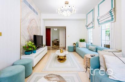 Townhouse - 3 - 3 for rent in Springs 11 - The Springs - Dubai