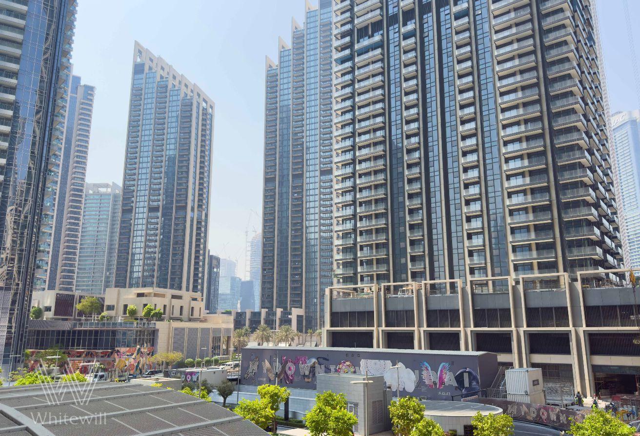 Downtown Living | Boulevard View | Unfurnished photo 15