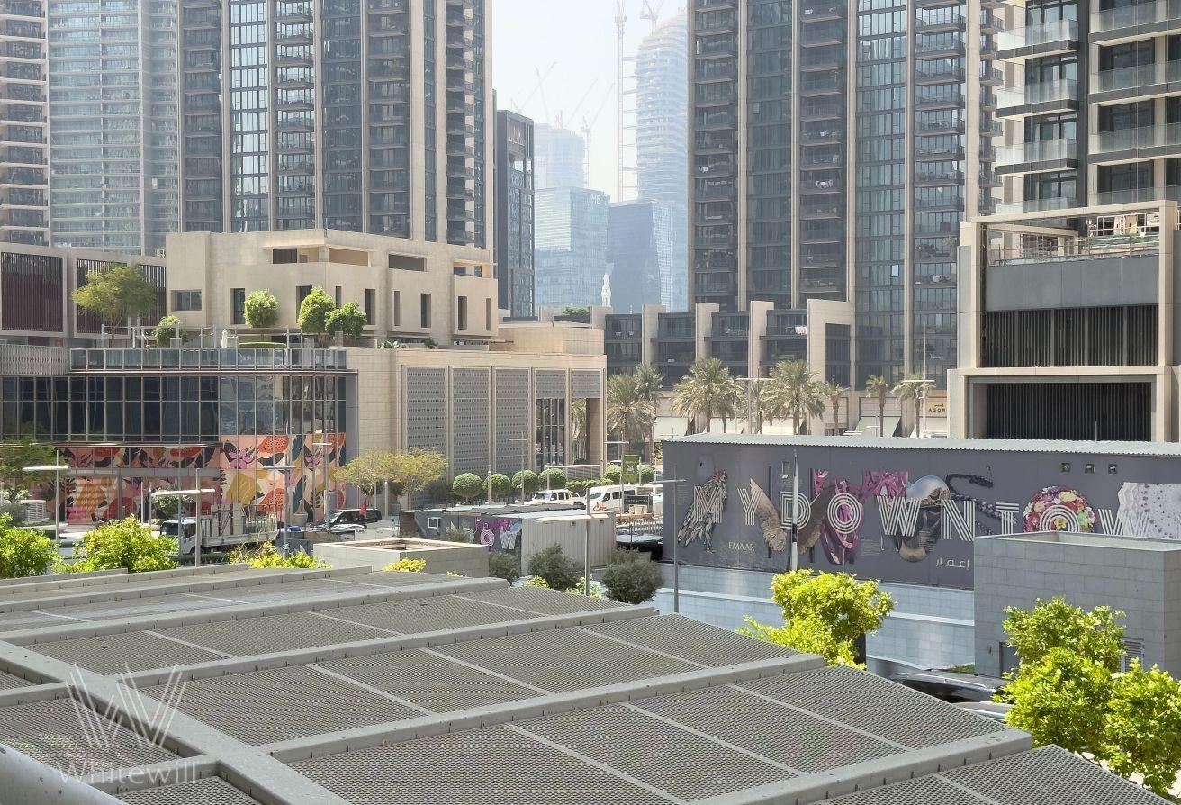 Downtown Living | Boulevard View | Unfurnished photo 17