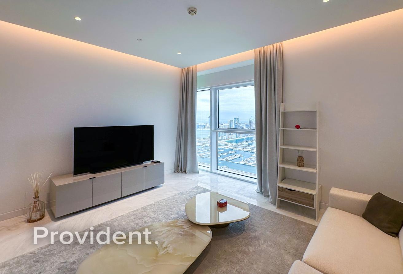 Private Beach | Luxurious | 6 Months Possible photo 9