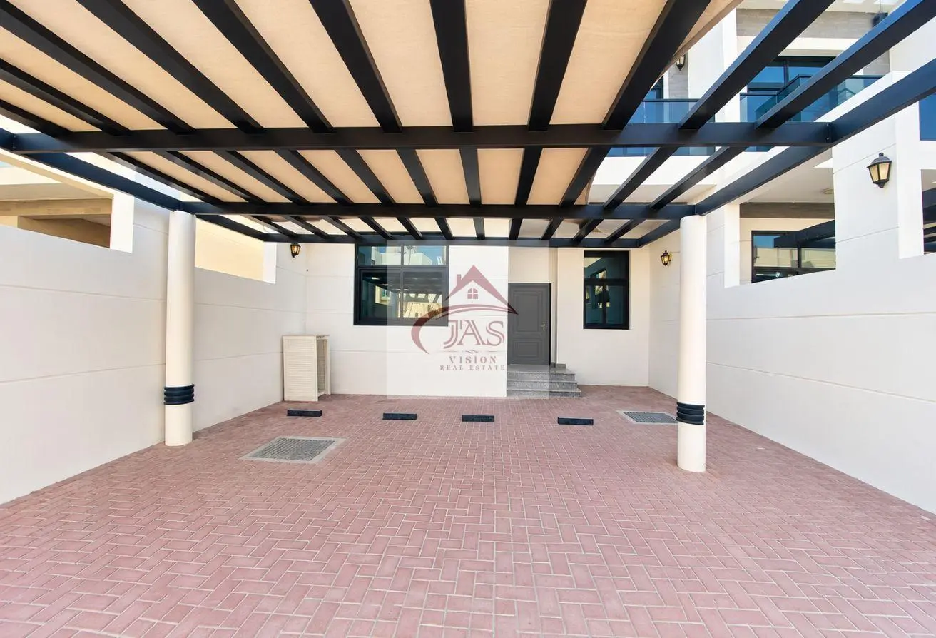 155580354 - Property Main Image