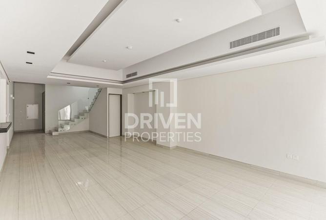 82384961 - Property Image 3