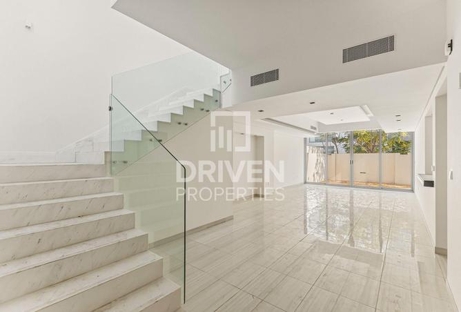 82384961 - Property Image 2