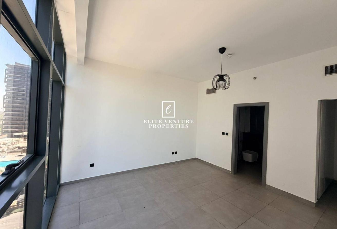 MODERN LAYOUT | PRIME LOCATION | SPACIOUS photo 4