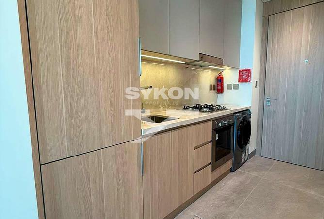 100867896 - Property Image 3