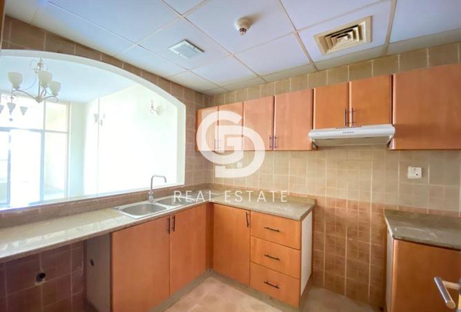 77393447 - Property Image 3