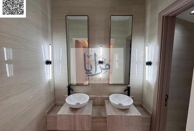 74238018 - Property Image 3