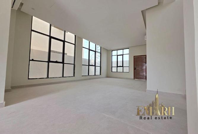 97802893 - Property Image 3