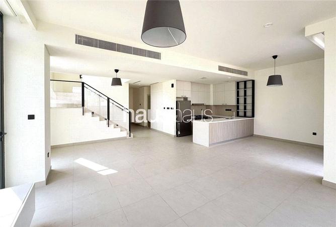 16320930 - Property Image 2