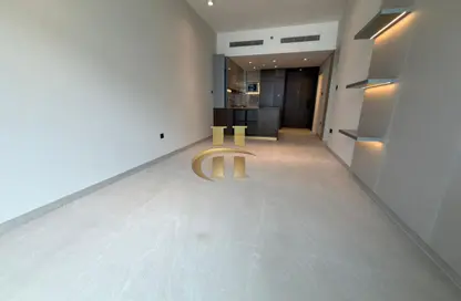 شقة - غرفة نوم - 2 حمامات للايجار في مساكن ستونهنج 2 - منطقة 15 - قرية جميرا الدائرية - دبي
