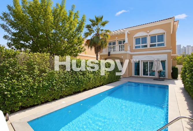 Vacant | Upgraded | Private Pool