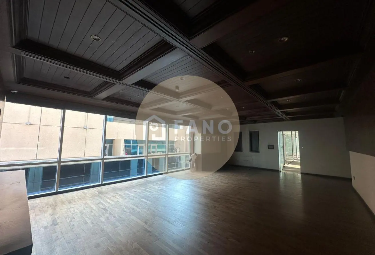 166061979 - Property Main Image