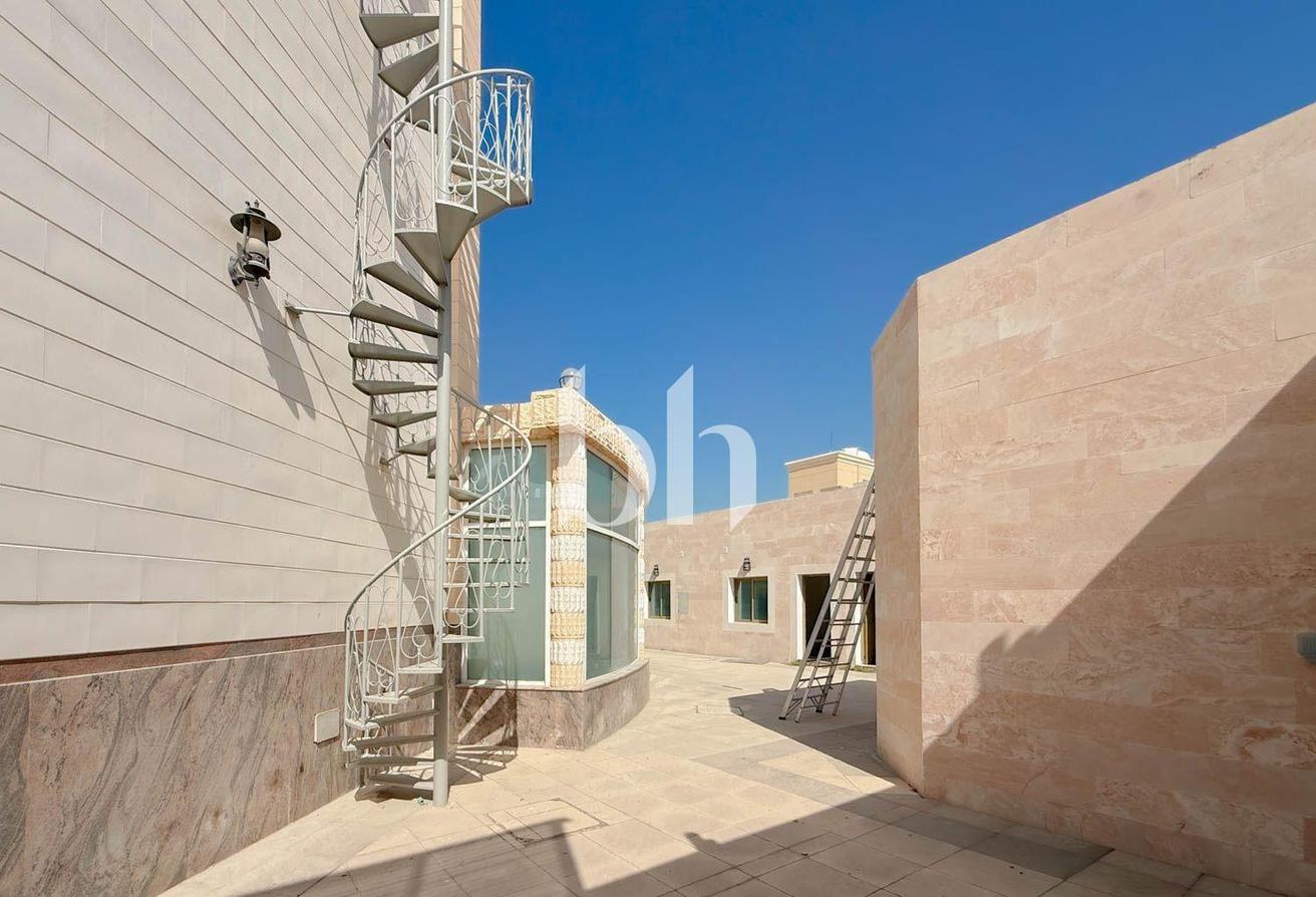 Elegant Family Villa | Private Pool | Brand new photo 16