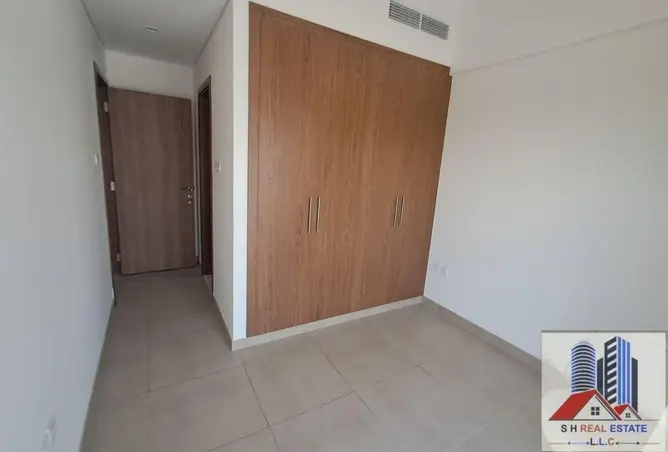 123845995 - Property Image 2