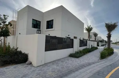 Townhouse - 4 Bedrooms - 4 Bathrooms for sale in Sharjah Sustainable City - Sharjah