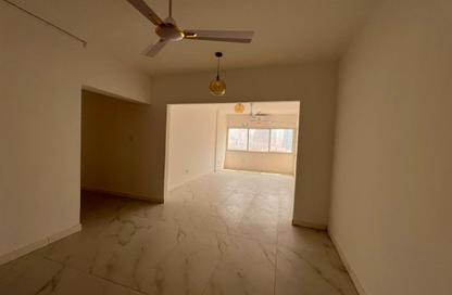 Apartment - 3 Bedrooms - 2 Bathrooms for rent in Al Wahda Building - Al Majaz 2 - Al Majaz - Sharjah Apartment - 3 Bedrooms - 2 Bathrooms for rent in Al Wahda Building - Al Majaz 2 - Al Majaz - Sharjah