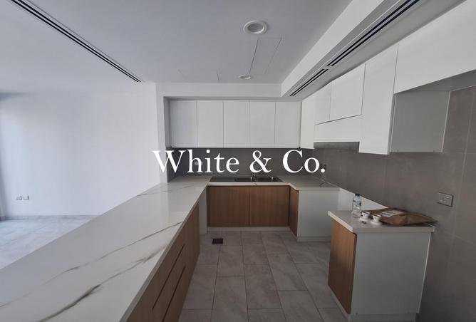 103258854 - Property Image 3