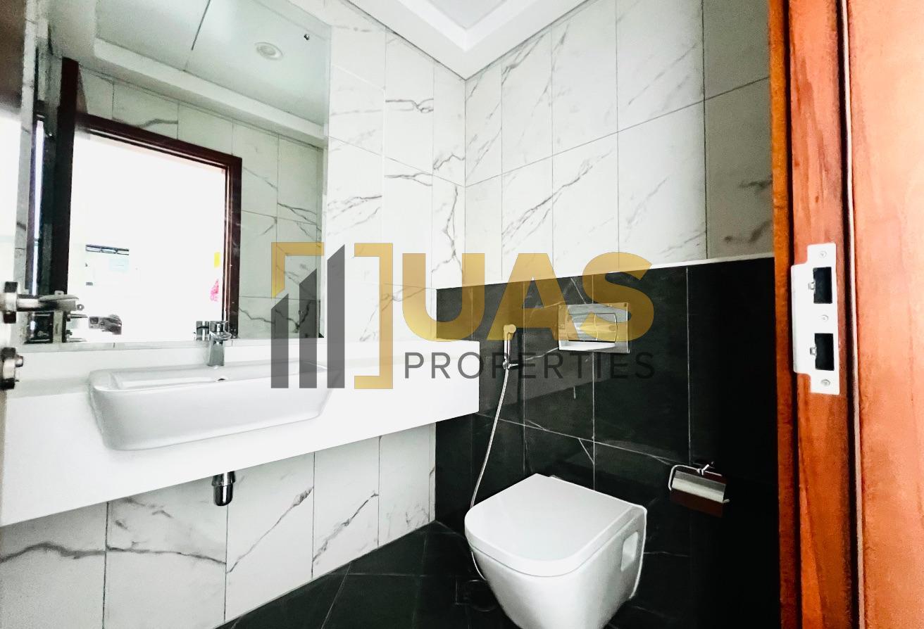 Spacious 1bhk | One month free | Sea view photo 6